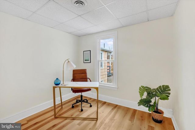 1147 E KING ST, York, PA 17403