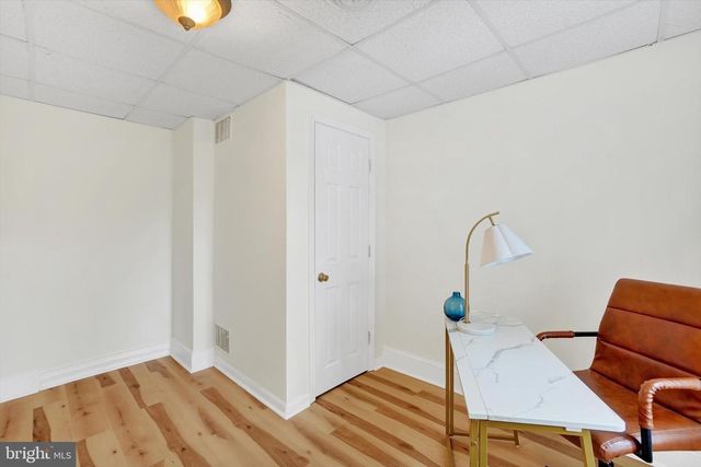 1147 E KING ST, York, PA 17403