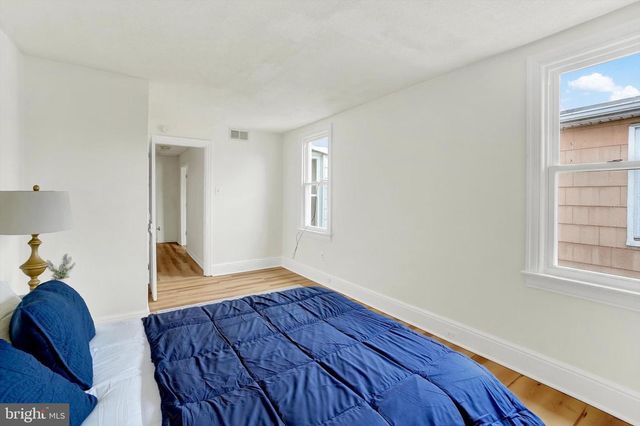 1147 E KING ST, York, PA 17403