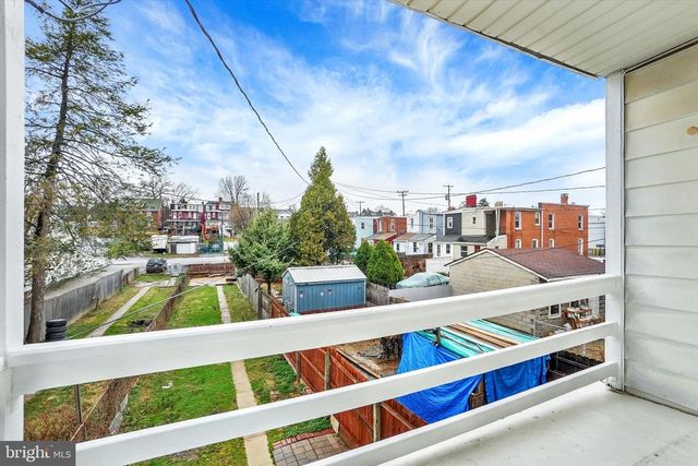 1147 E KING ST, York, PA 17403