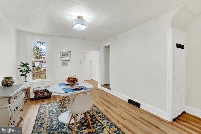 1147 E KING ST, York, PA 17403