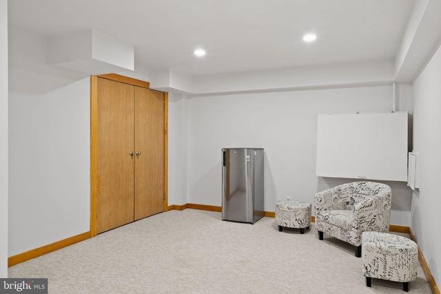 3525 W SCHOOL HOUSE LN, Philadelphia, PA 19129