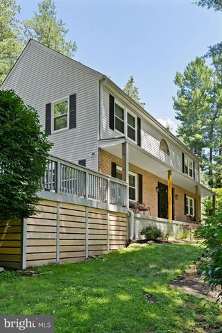 3525 W SCHOOL HOUSE LN, Philadelphia, PA 19129