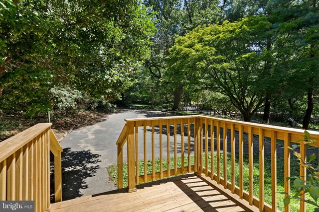 3525 W SCHOOL HOUSE LN, Philadelphia, PA 19129