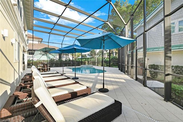 444 2nd AVE N, Naples, FL 34102