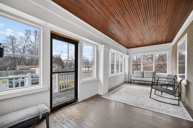 3621 Woodland Avenue, Des Moines, IA 50312