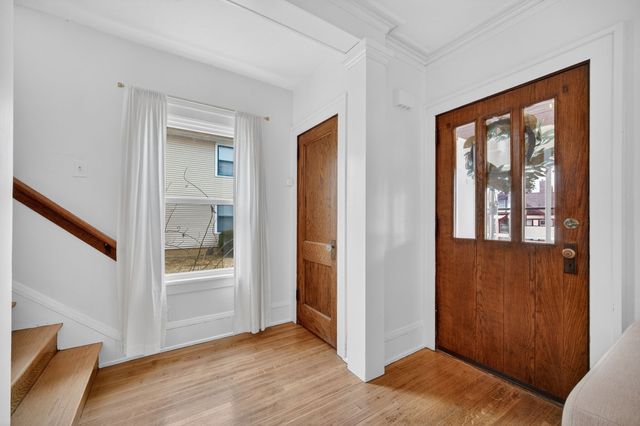 3621 Woodland Avenue, Des Moines, IA 50312