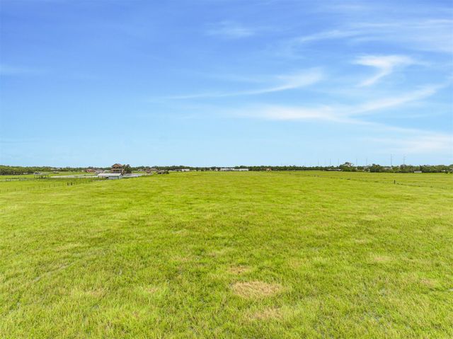 TBD N Humble Camp Rd, Dickinson, TX 77539