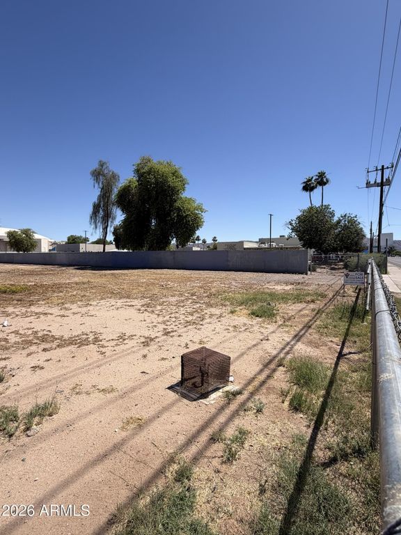 5225 S 7TH Street -, Phoenix, AZ 85040 — photo 4
