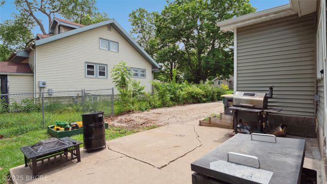 409 W Filmore Street, Winterset, IA 50273