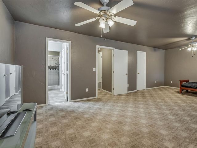 9923 Hefner Village Place, Oklahoma City, OK 73162