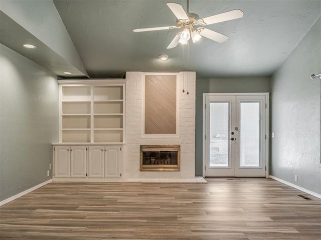 9923 Hefner Village Place, Oklahoma City, OK 73162