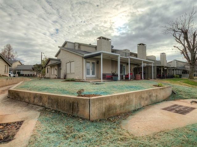 9923 Hefner Village Place, Oklahoma City, OK 73162