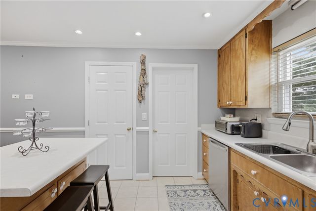 616 Pinehurst Ave, Colonial Heights, VA 23834