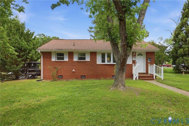 616 Pinehurst Ave, Colonial Heights, VA 23834