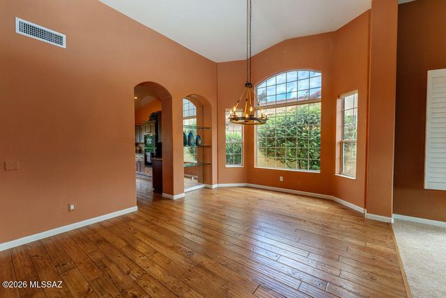 37850 S Rolling Hills Drive, Saddlebrooke, AZ 85739