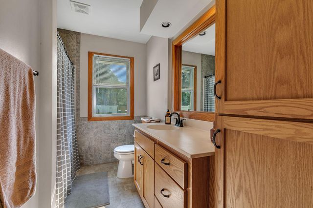 916 River Avenue S, Sauk Rapids, MN 56379