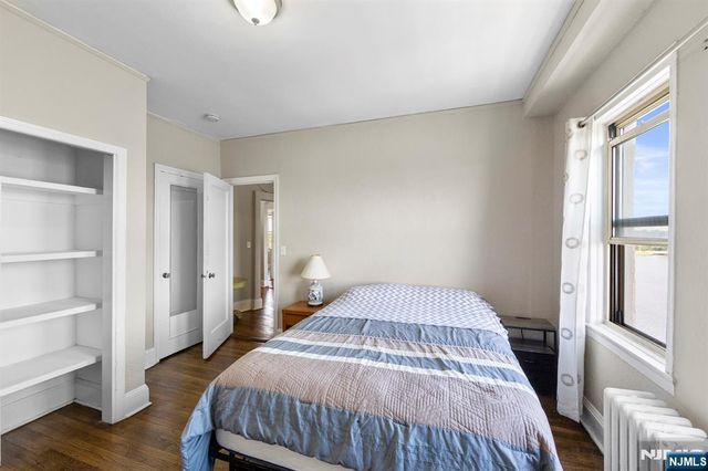 400 Deal Lake Drive 7H, Asbury Park, NJ 07712