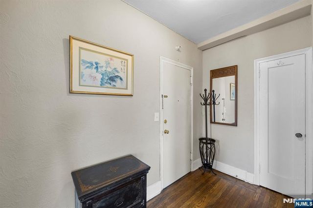 400 Deal Lake Drive 7H, Asbury Park, NJ 07712