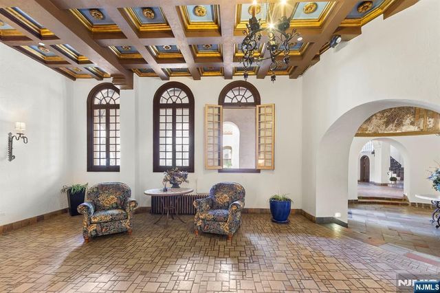 400 Deal Lake Drive 7H, Asbury Park, NJ 07712