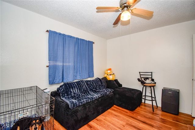 921 Red Poll Cir, Corpus Christi, TX 78418