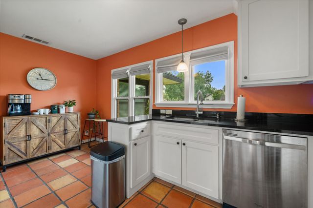 4001 Trail Lake Drive, Fort Worth, TX 76109