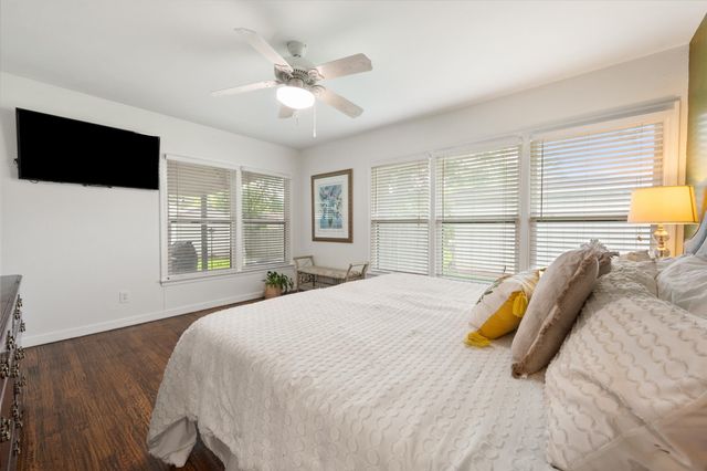 4001 Trail Lake Drive, Fort Worth, TX 76109
