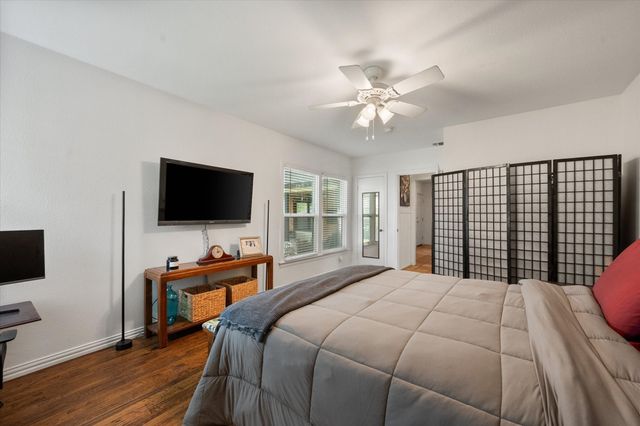 4001 Trail Lake Drive, Fort Worth, TX 76109