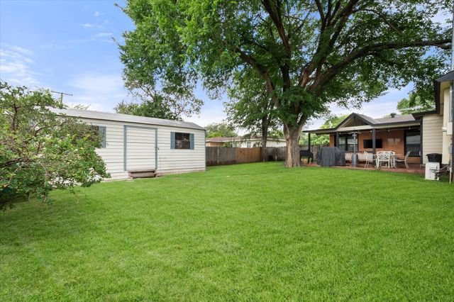 4001 Trail Lake Drive, Fort Worth, TX 76109