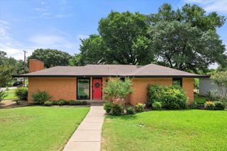 4001 Trail Lake Drive, Fort Worth, TX 76109