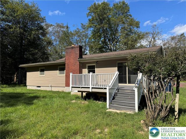 52 Tanglewood Drive, Penn Forest Twp, PA 18210