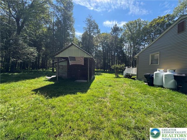 52 Tanglewood Drive, Penn Forest Twp, PA 18210