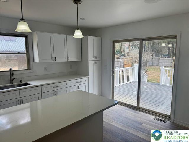 52 Tanglewood Drive, Penn Forest Twp, PA 18210