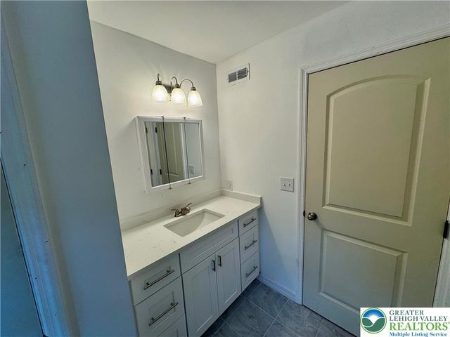 52 Tanglewood Drive, Penn Forest Twp, PA 18210