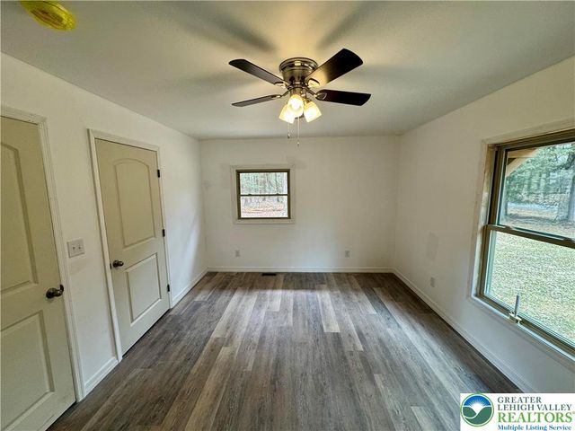 52 Tanglewood Drive, Penn Forest Twp, PA 18210