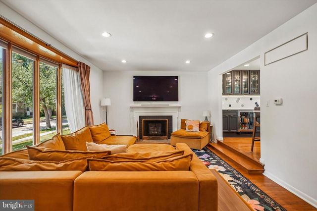 411 DREXEL PL, Swarthmore, PA 19081