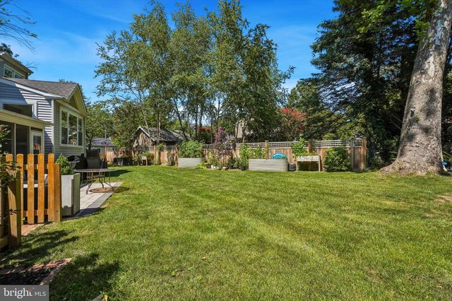 411 DREXEL PL, Swarthmore, PA 19081
