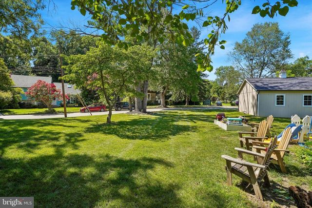 411 DREXEL PL, Swarthmore, PA 19081