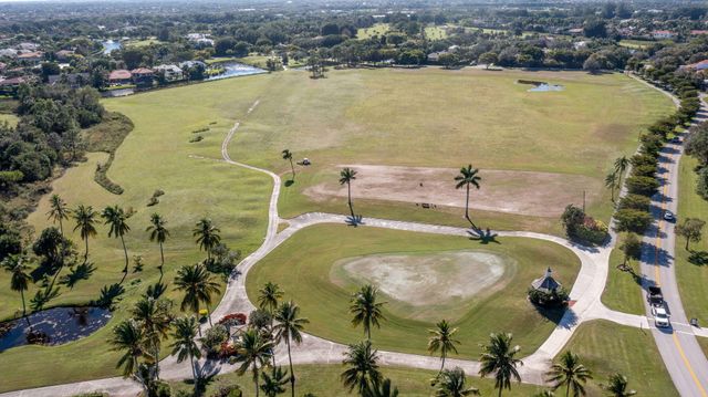 13334 Polo Club Road Apt 224, Wellington, FL 33414
