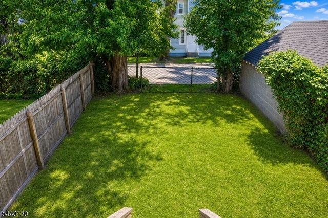 112 Rollinson St, West Orange Twp., NJ 07052