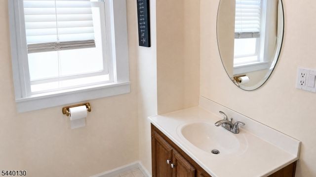 112 Rollinson St, West Orange Twp., NJ 07052