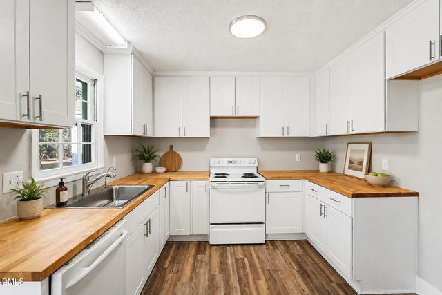 2113 James Slaughter Road, Fuquay Varina, NC 27526