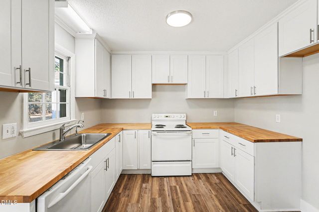 2113 James Slaughter Road, Fuquay Varina, NC 27526