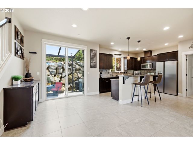 11846 Se WATERLEAF Dr, Happy Valley, OR 97086