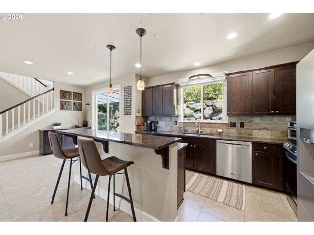 11846 Se WATERLEAF Dr, Happy Valley, OR 97086