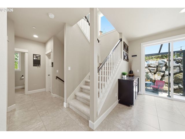 11846 Se WATERLEAF Dr, Happy Valley, OR 97086
