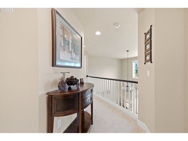 11846 Se WATERLEAF Dr, Happy Valley, OR 97086