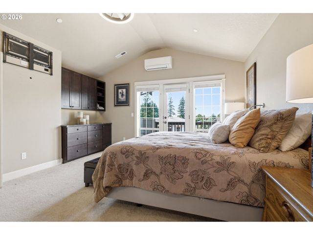 11846 Se WATERLEAF Dr, Happy Valley, OR 97086