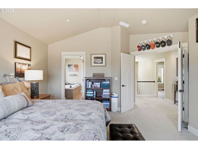 11846 Se WATERLEAF Dr, Happy Valley, OR 97086