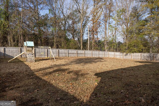 1057 County Road 553, Valley, AL 36854